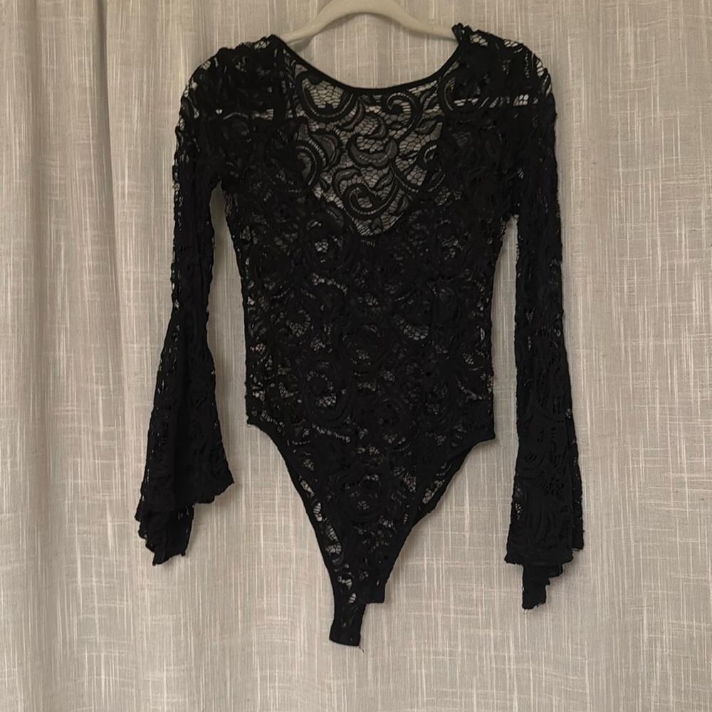 FOREVER 21 Black Lace Bodysuit 🖤